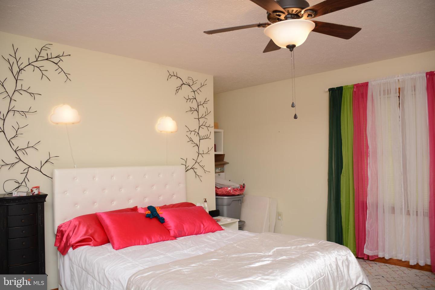 945 White Oak Trl Property Photo 24