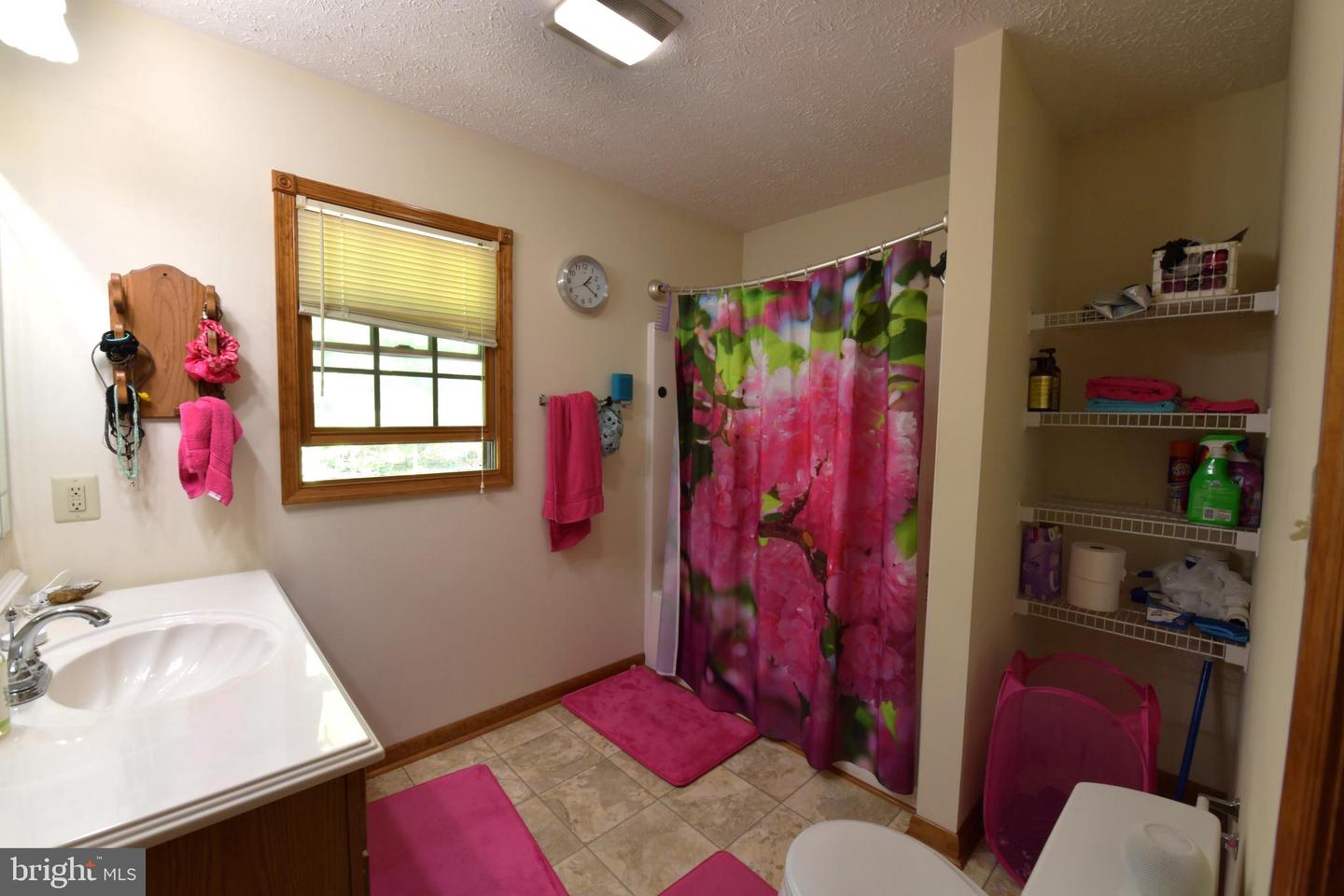945 White Oak Trl Property Photo 27