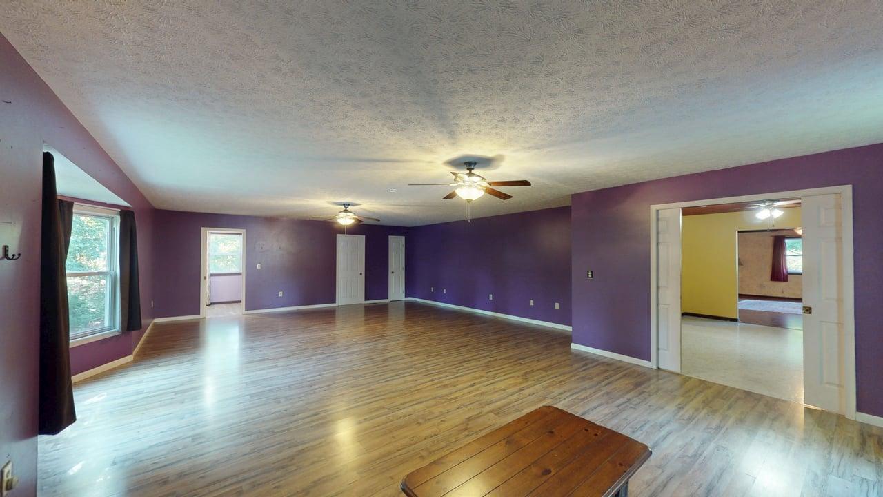 575 N River Highlands Rd Property Photo 18