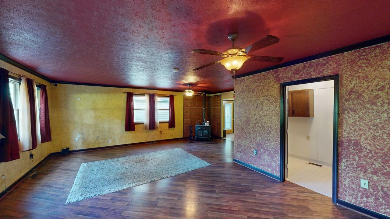 575 N River Highlands Rd Property Photo 31