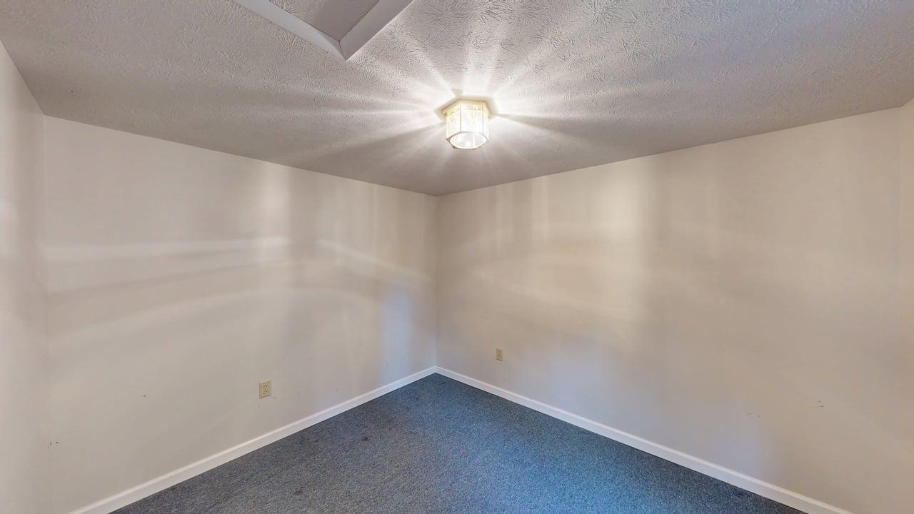 575 N River Highlands Rd Property Photo 40