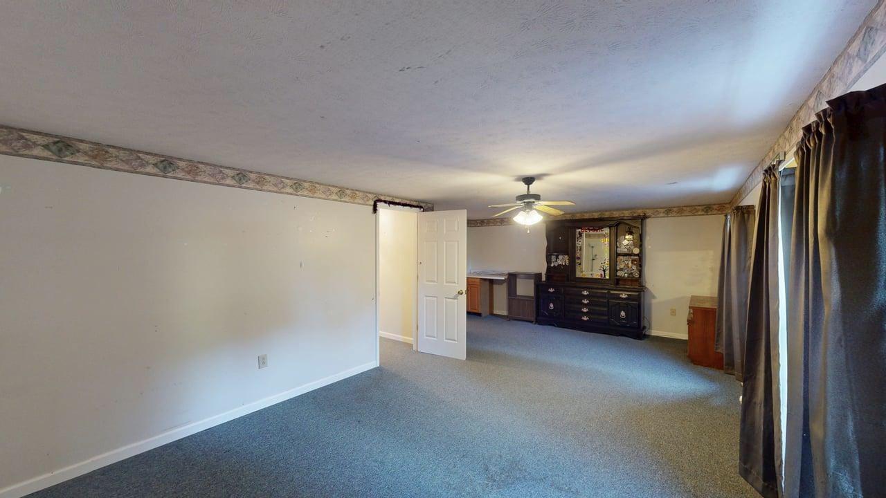 575 N River Highlands Rd Property Photo 41