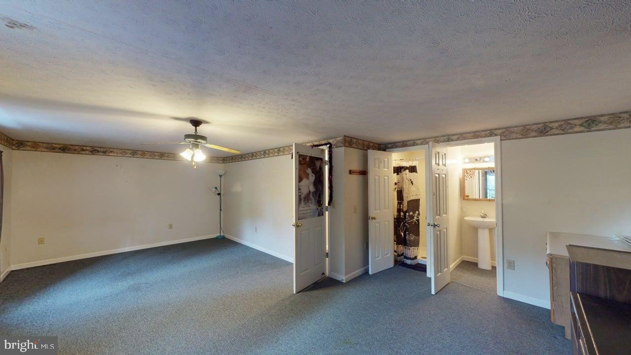 575 N River Highlands Rd Property Photo 42