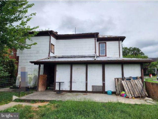 521 W Main St Property Photo 14
