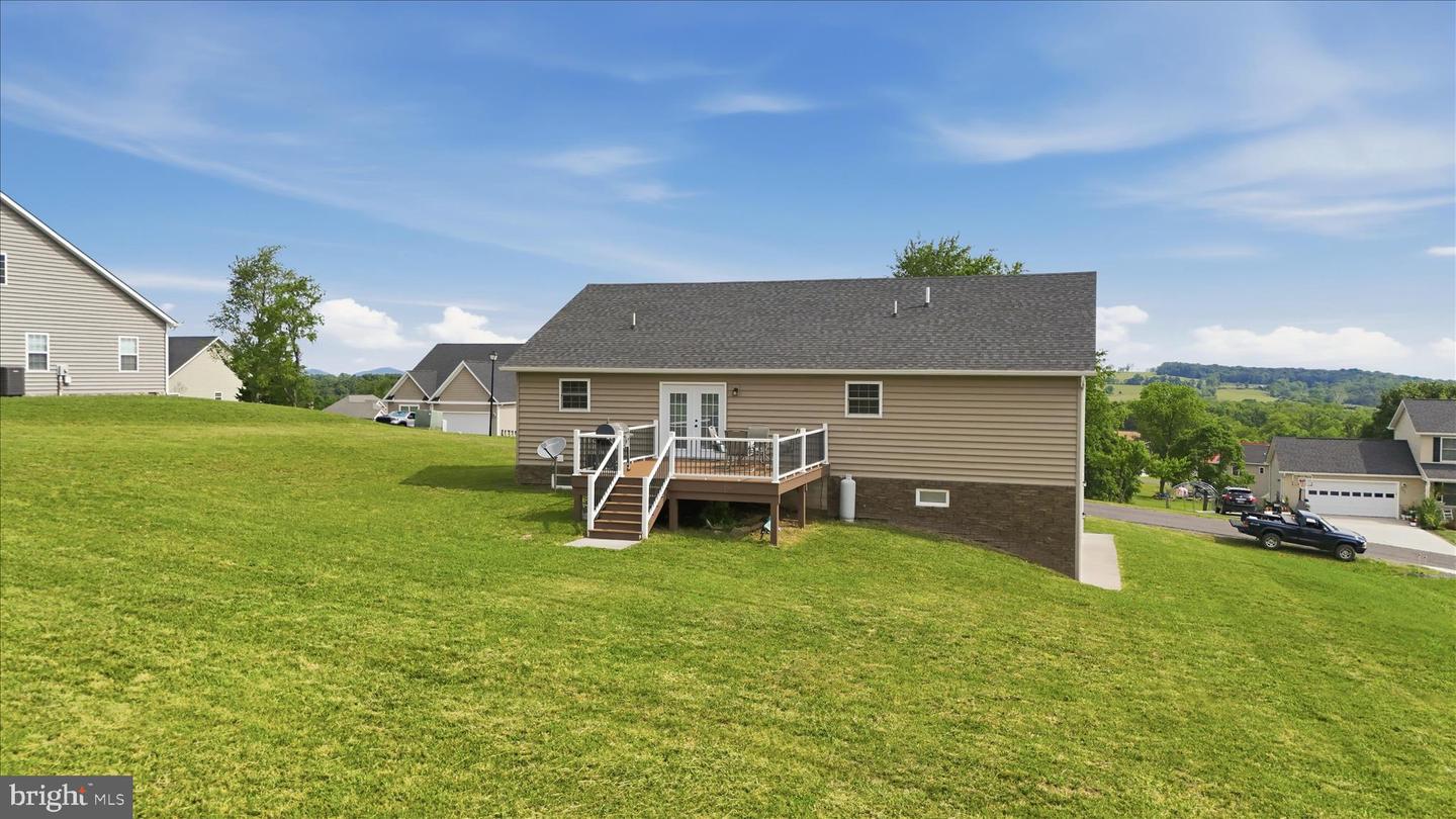 178 Autumn Dr Property Photo 39