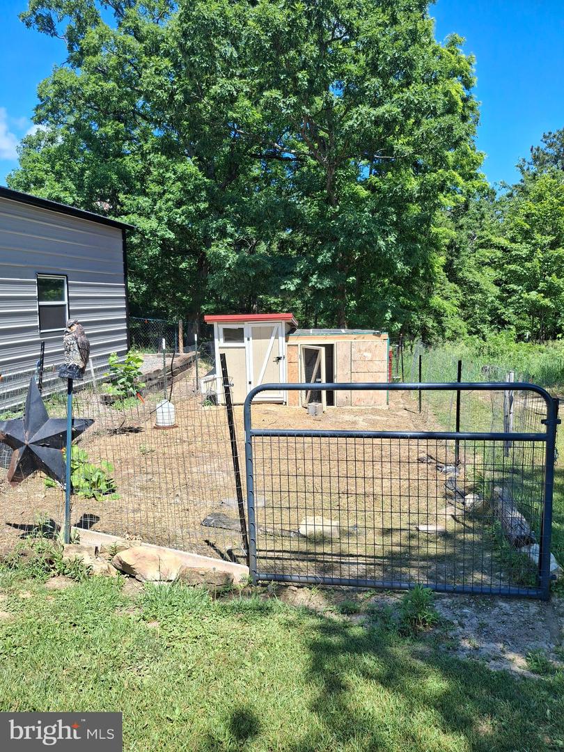 2334 Ash Ruckman Rd Property Photo 20