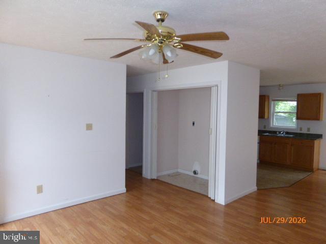 476 Elk Pl Property Photo 4