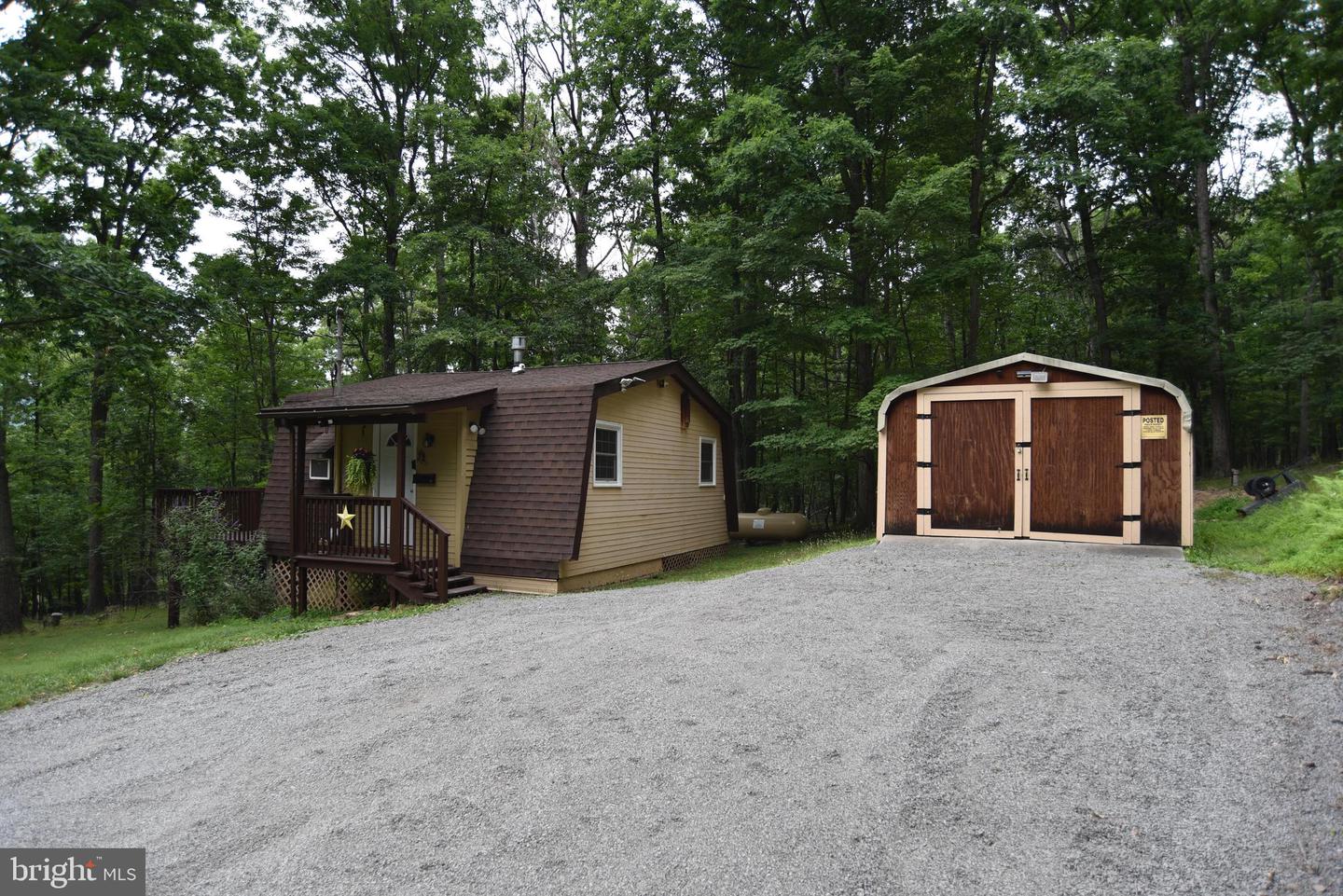 586 Cardinal View Rd Property Photo 8