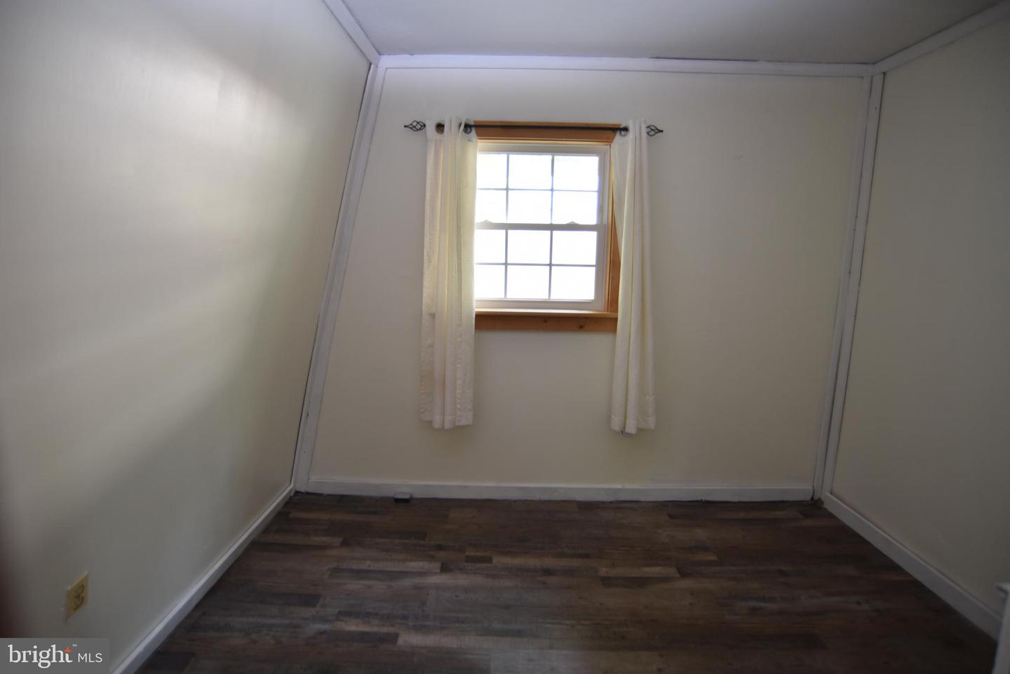 586 Cardinal View Rd Property Photo 20