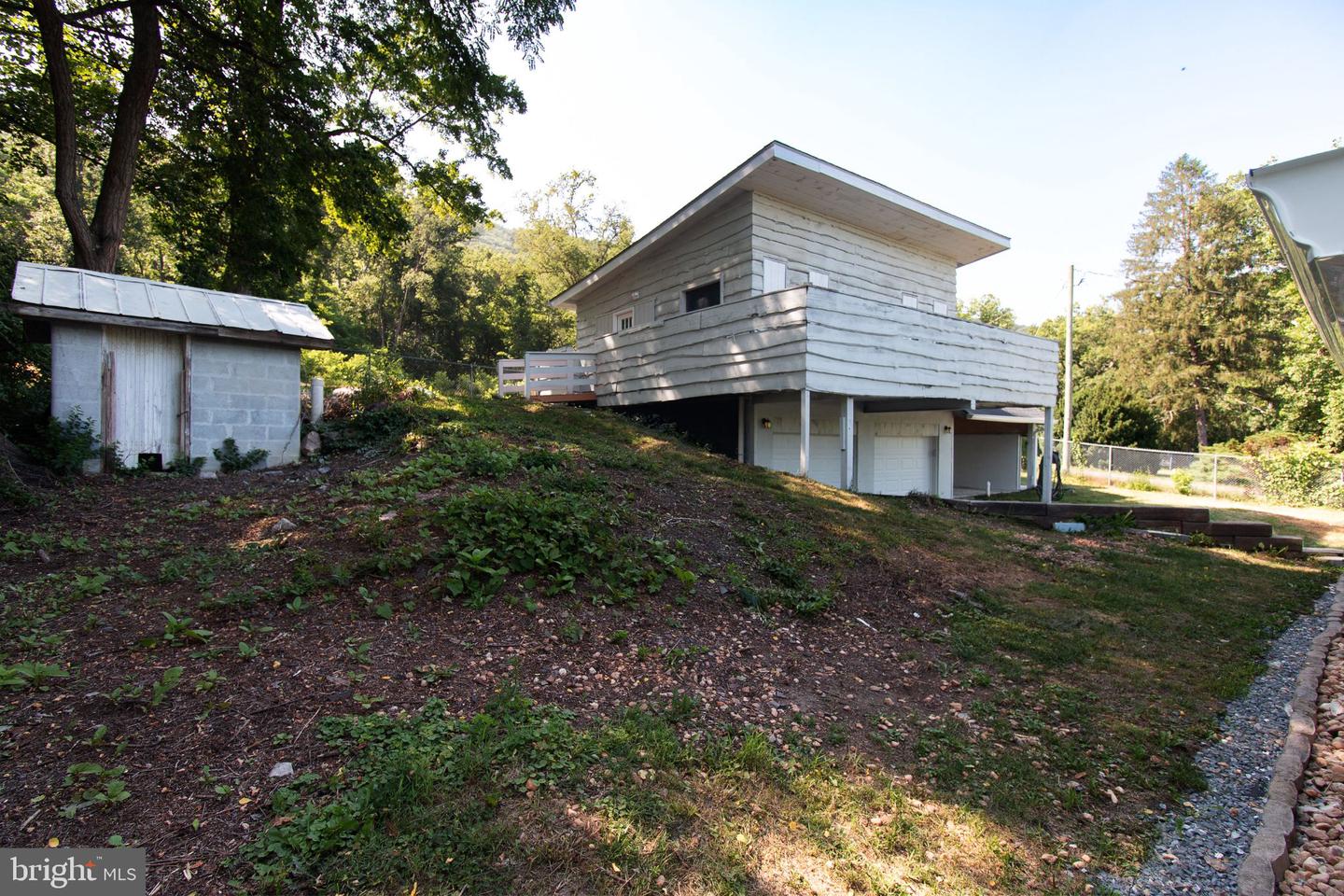 8922 Carpers Pike Property Photo 8