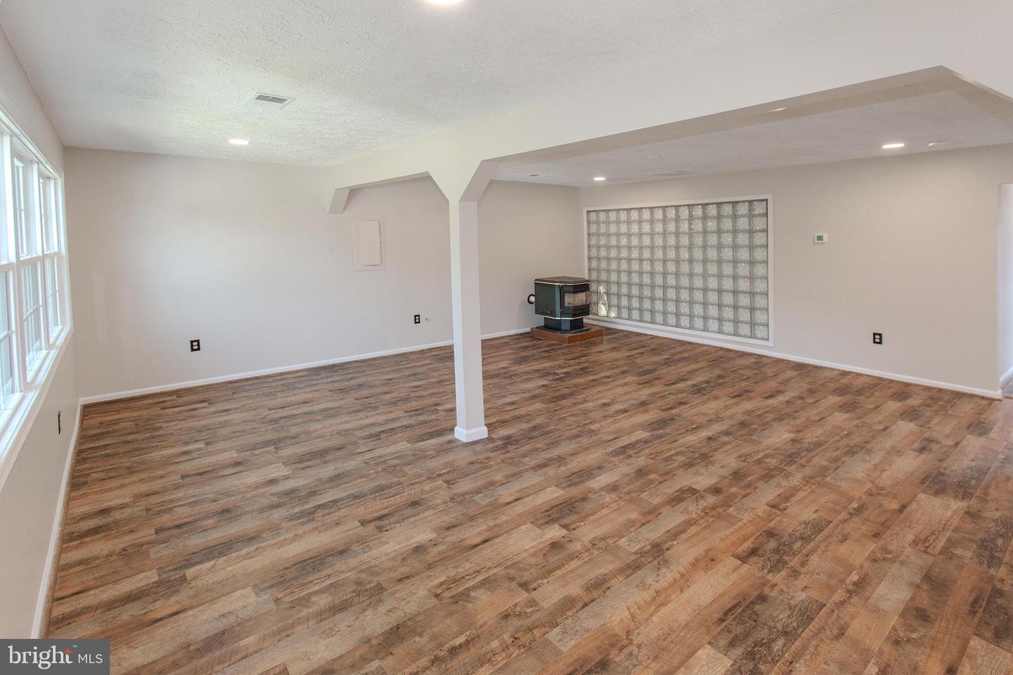 8922 Carpers Pike Property Photo 14
