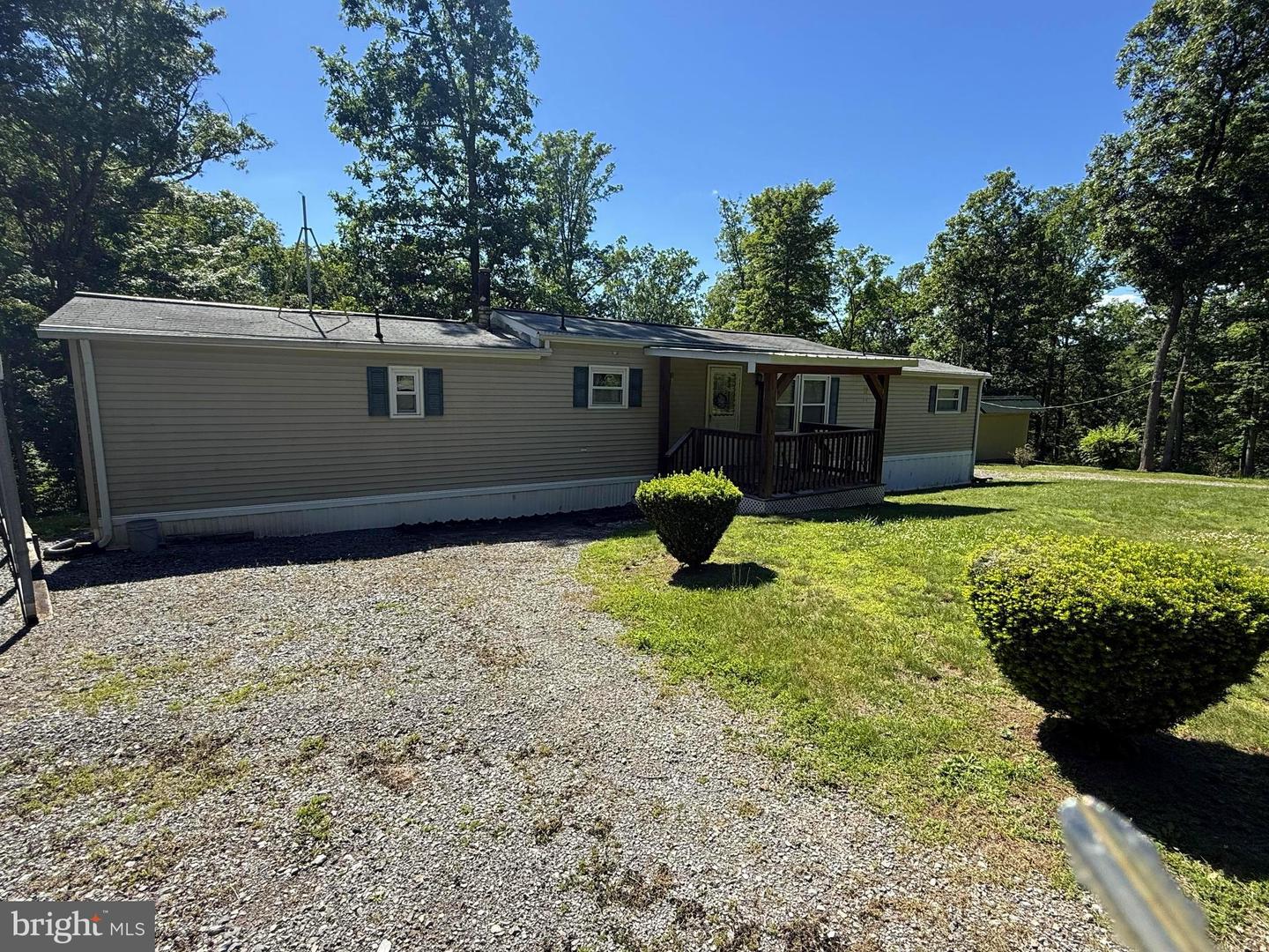750 Hickory Corner Rd Property Photo 4