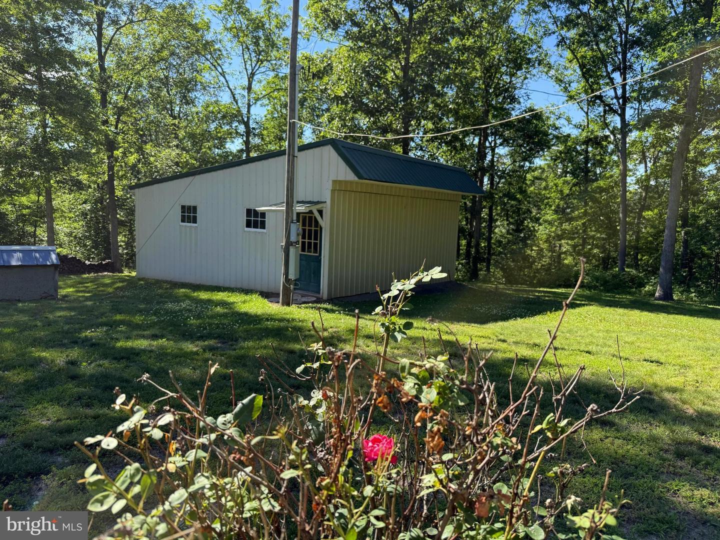 750 Hickory Corner Rd Property Photo 5