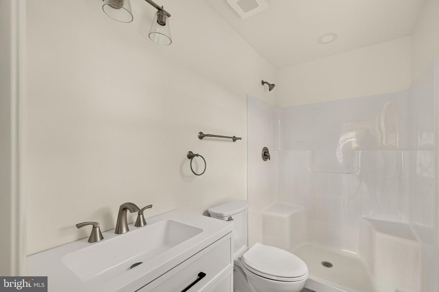 38 Waterview Dr Property Photo 29