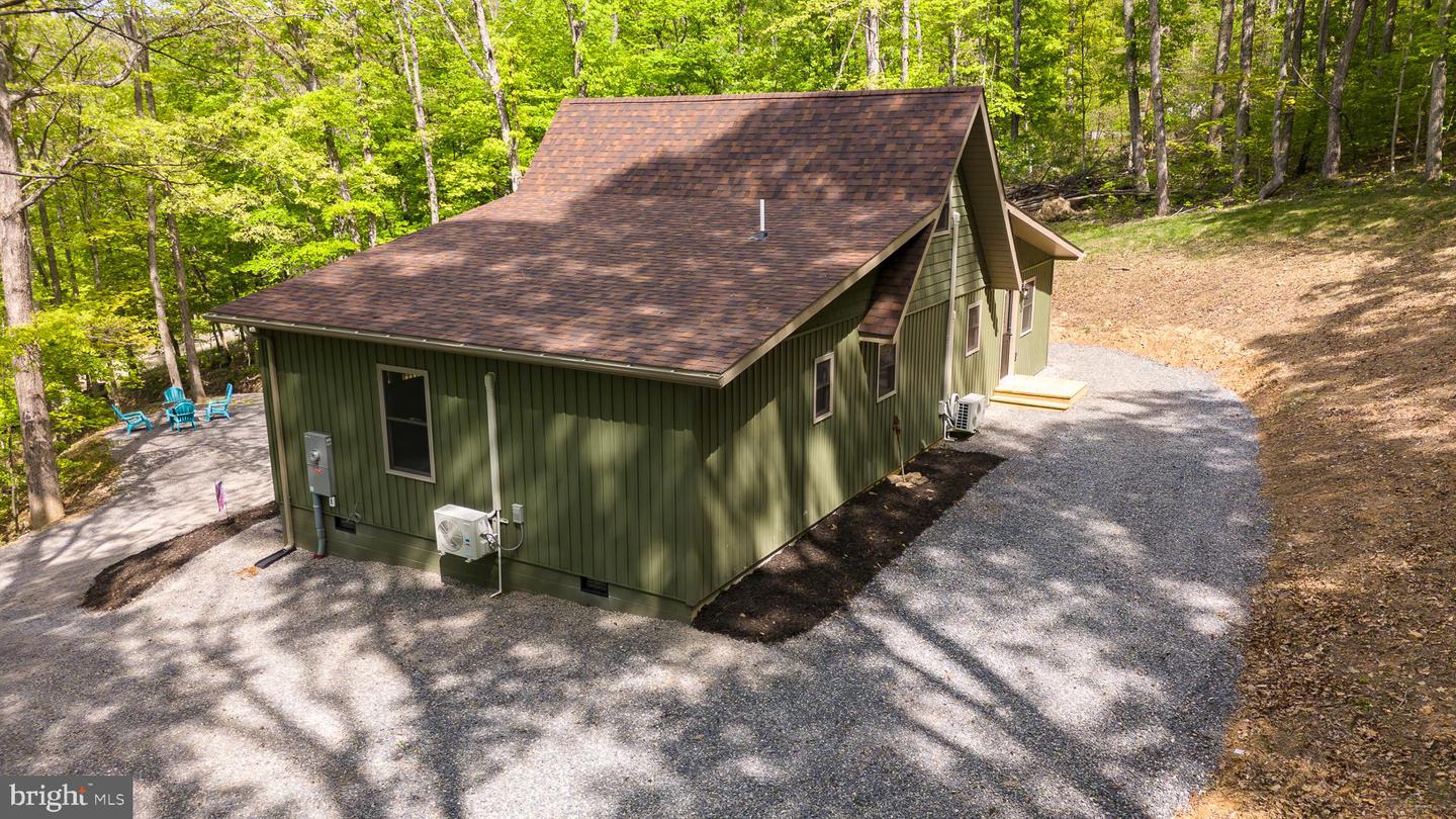 2614 Lake Ferndale Dr Property Photo 75