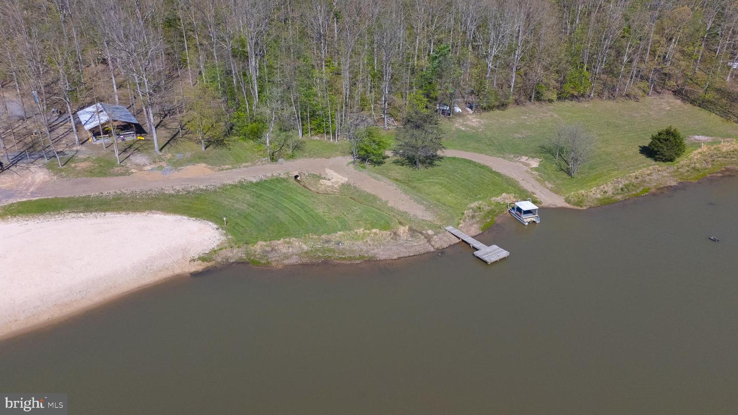 2614 Lake Ferndale Dr Property Photo 92