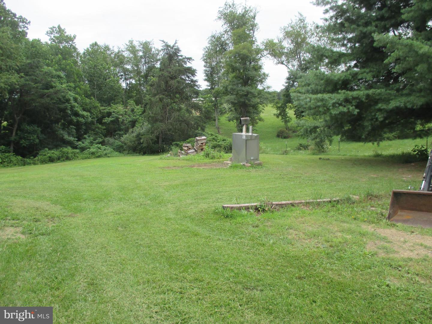 390 Spirit Ln Property Photo 6