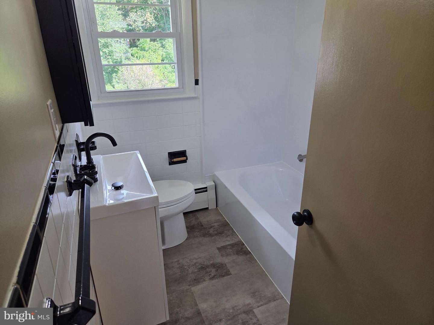 326 School St Property Photo 52