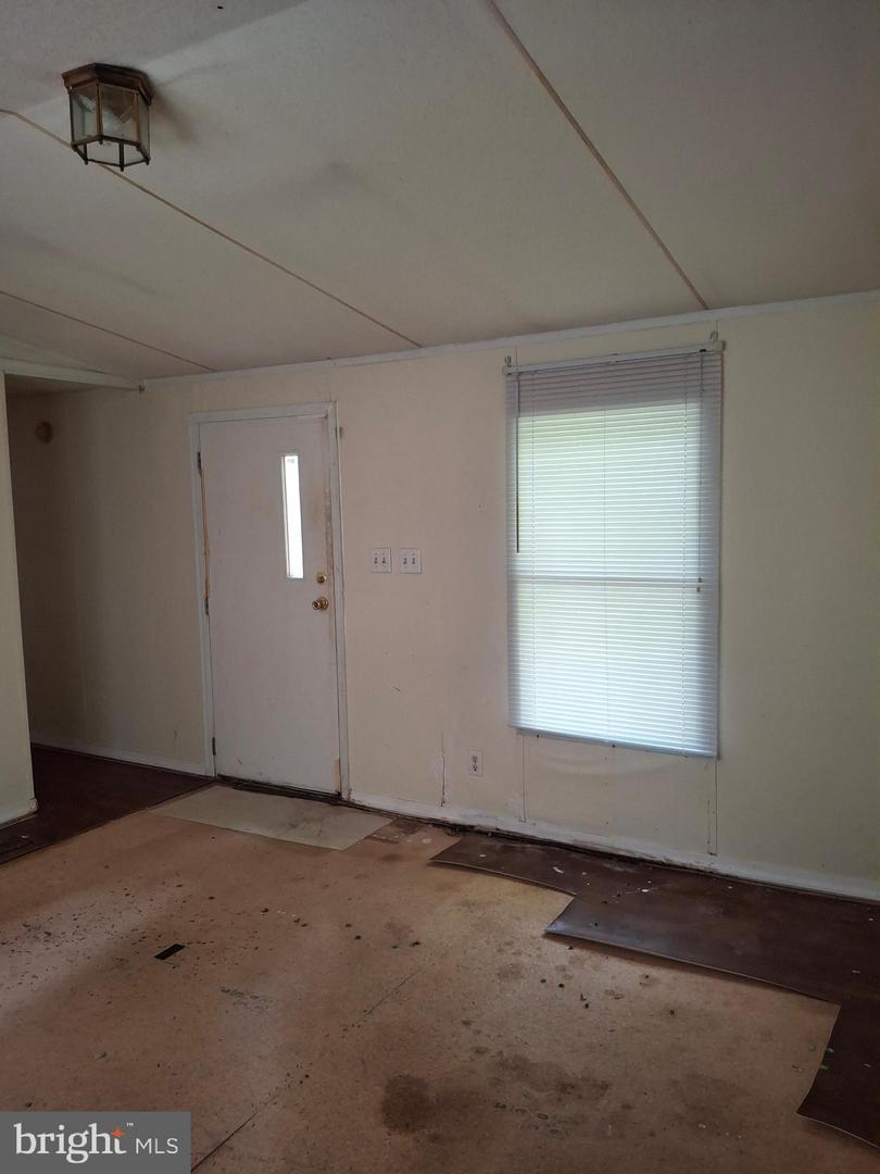 45 Towson Ln Property Photo 17