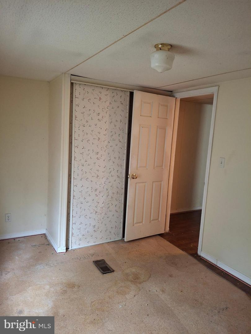 45 Towson Ln Property Photo 19
