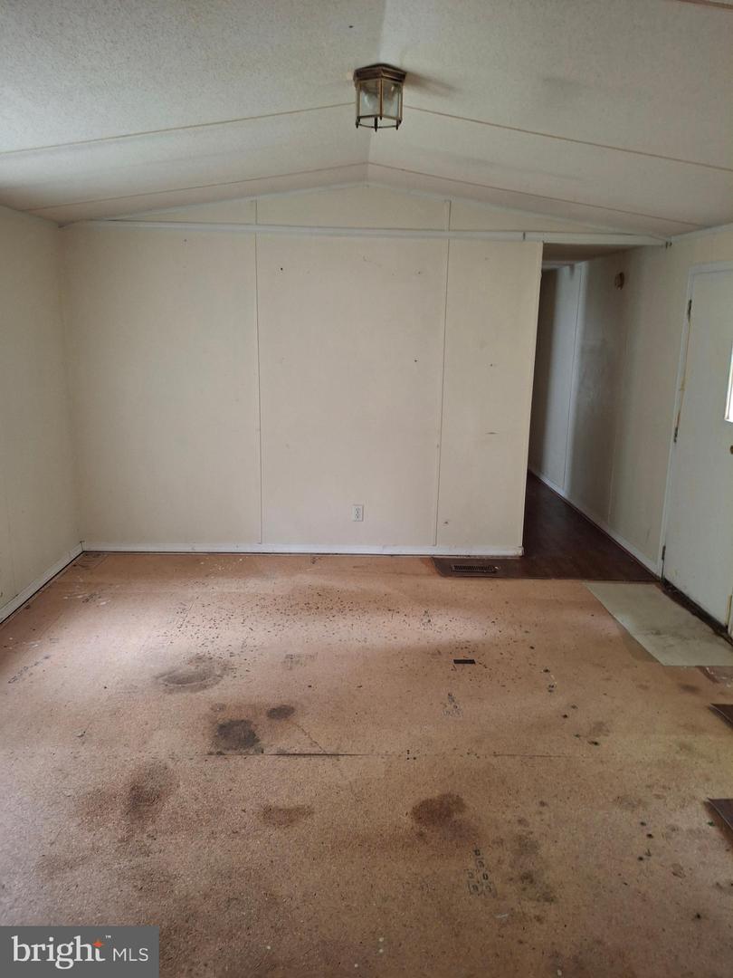 45 Towson Ln Property Photo 27