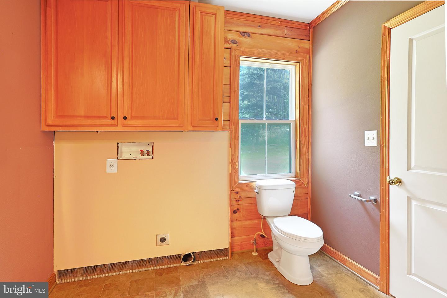 107 Wakeman Dr Property Photo 31