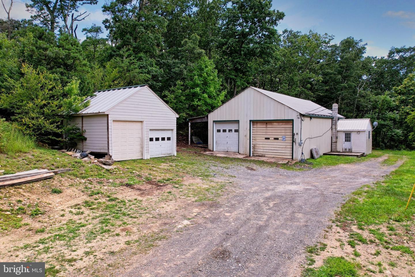 107 Wakeman Dr Property Photo 57