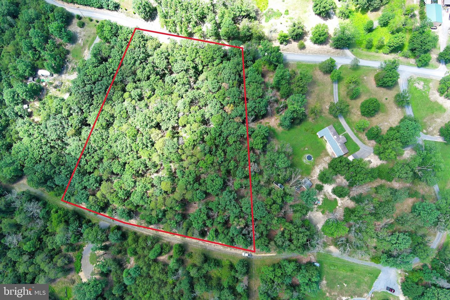 9 Long Acre Estates Property Photo 39