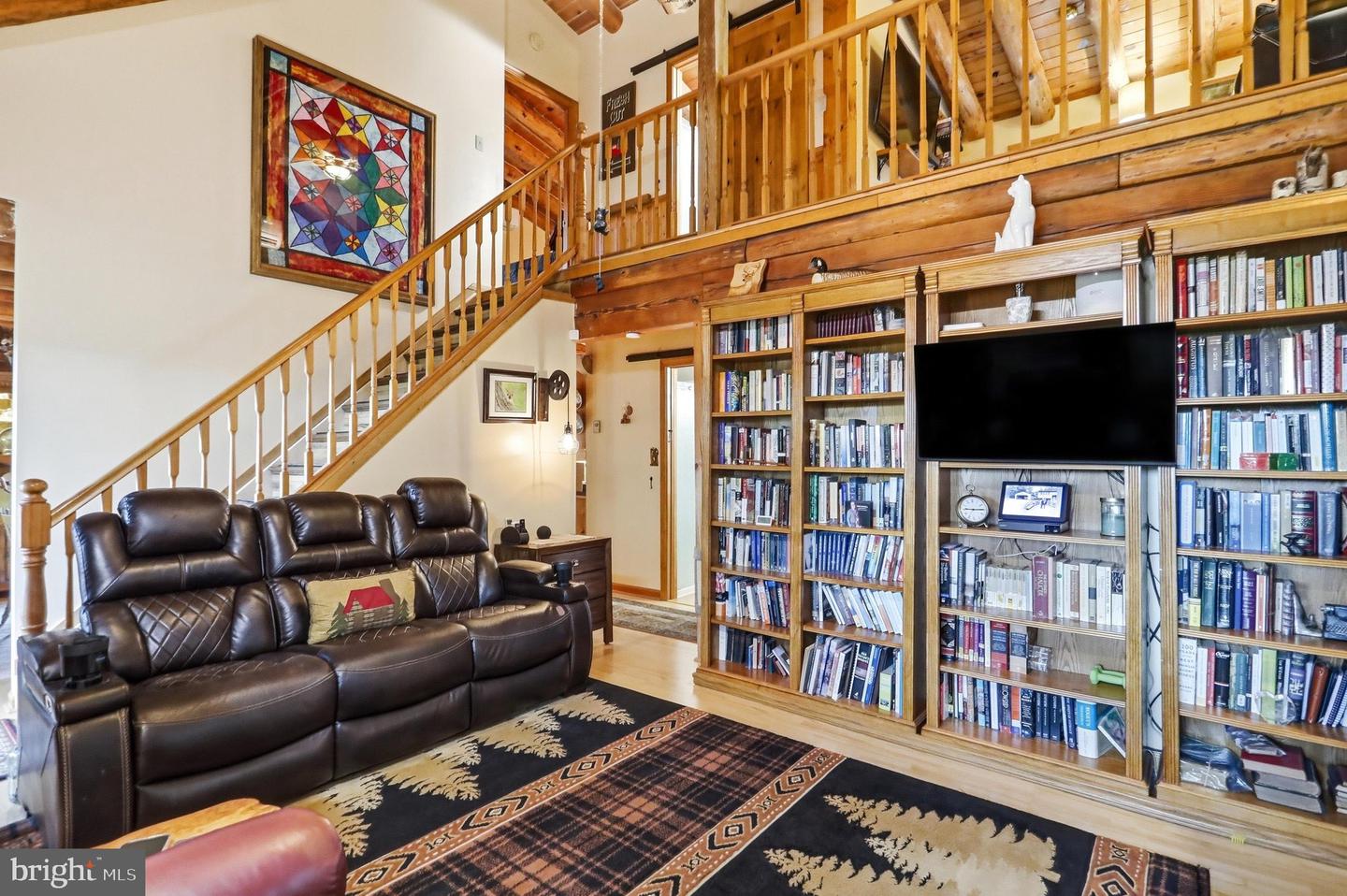 106 Britneys Ln Property Photo 6