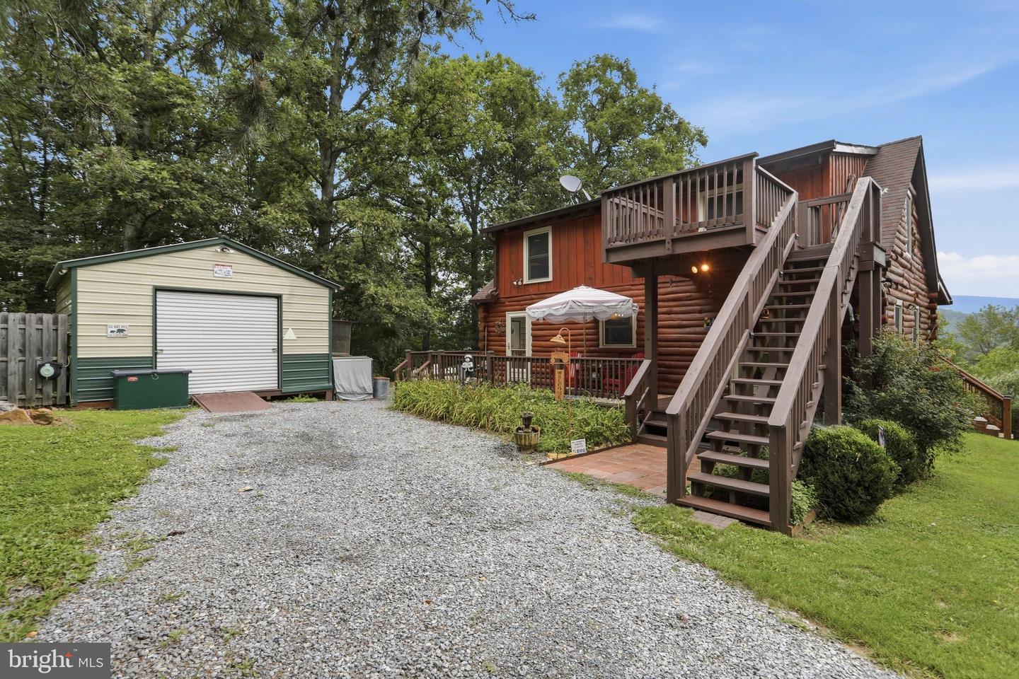 106 Britneys Ln Property Photo 32