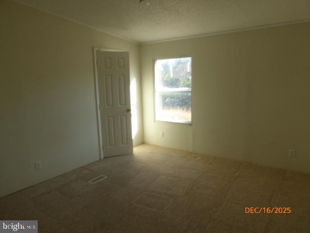 183 Sherman Dr Property Photo 9