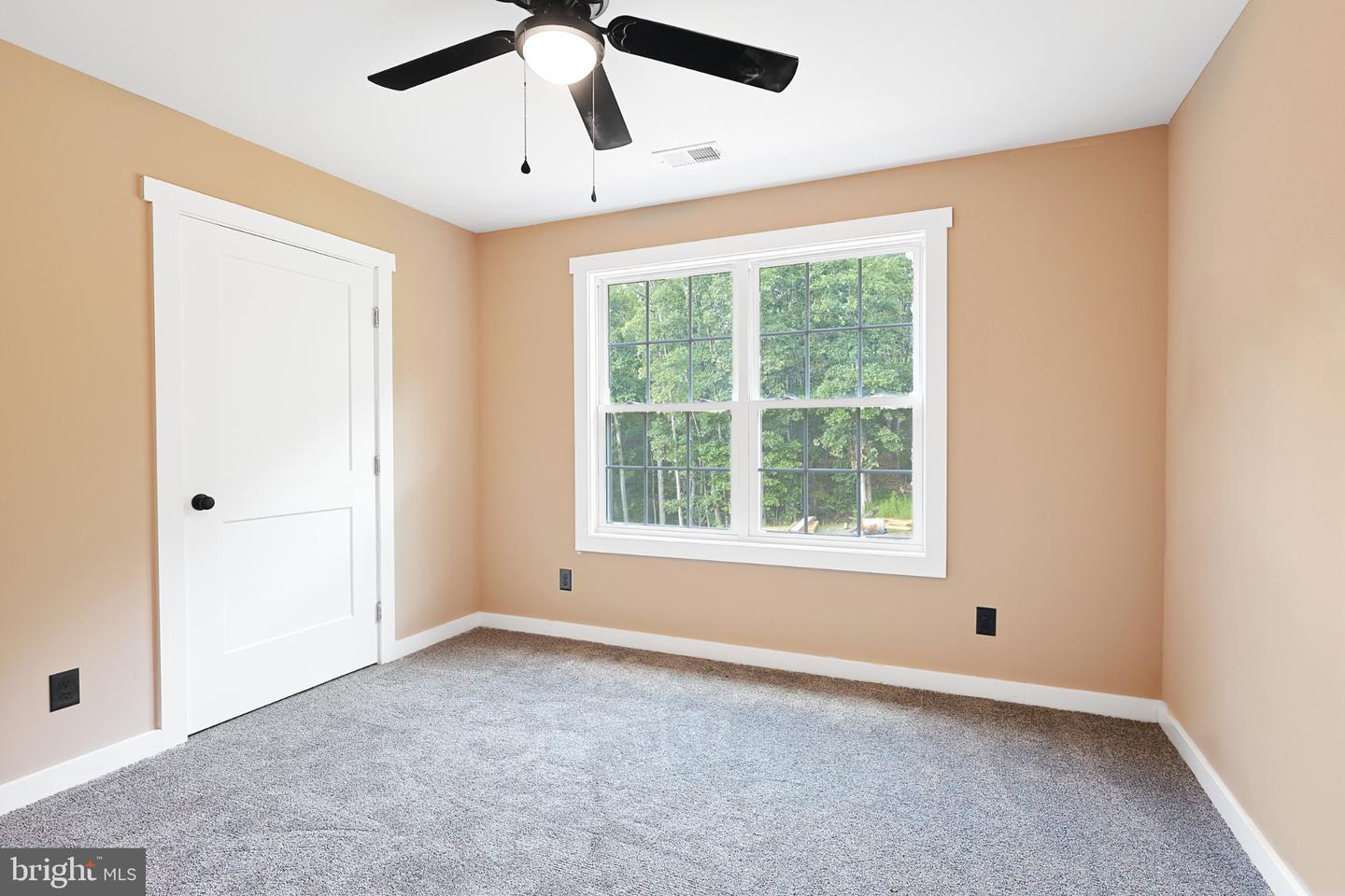 123 West Parker Drive Property Photo 22