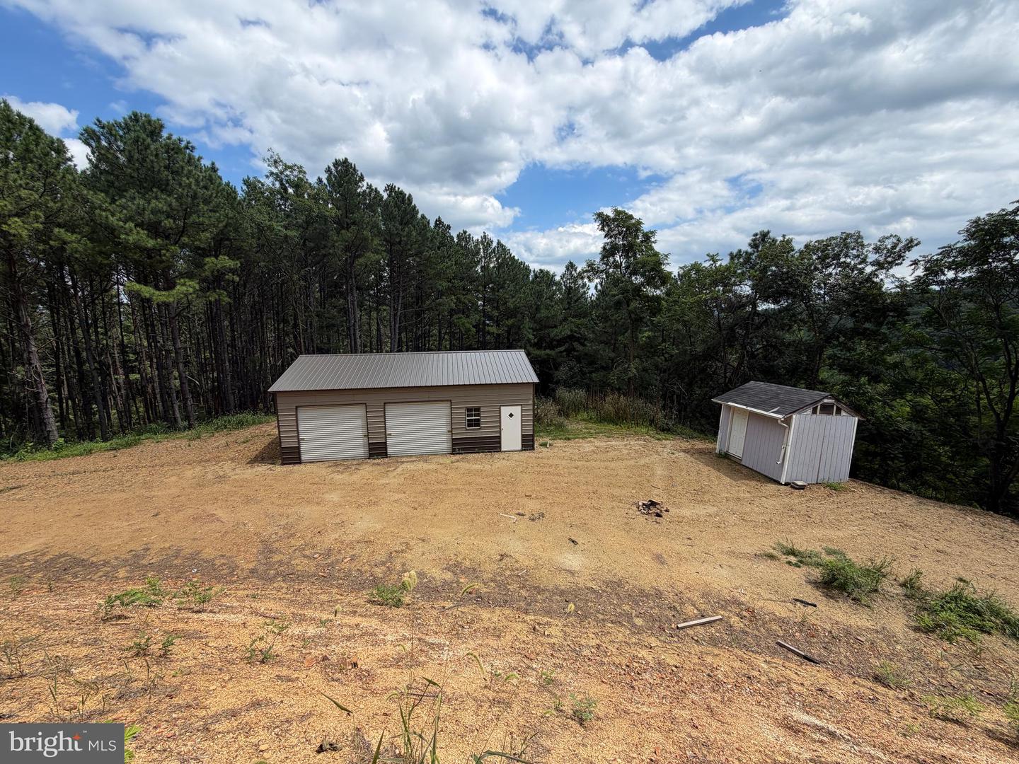 3 Bluffs On The Potomac Property Photo 26