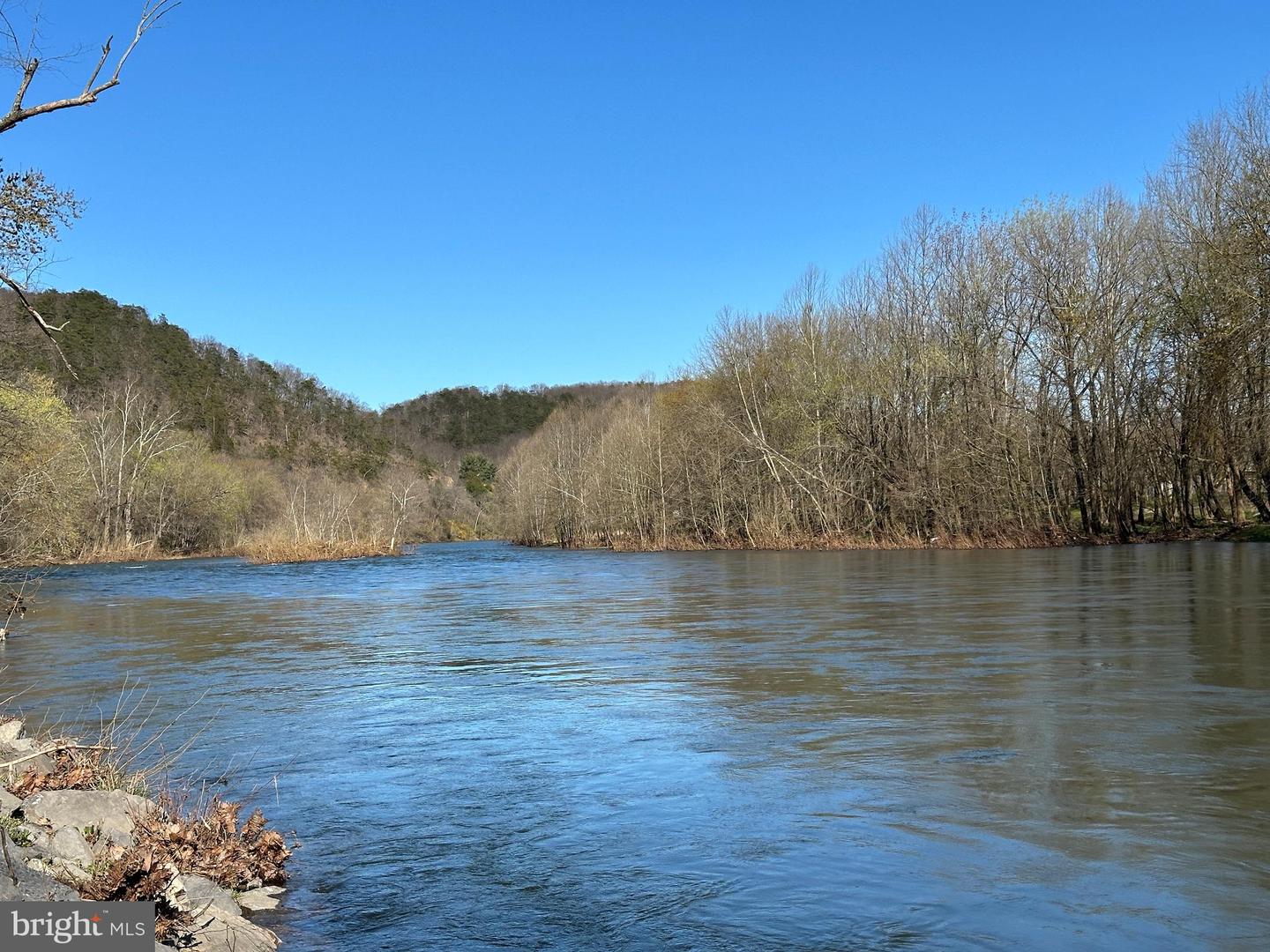 3 Bluffs On The Potomac Property Photo 42