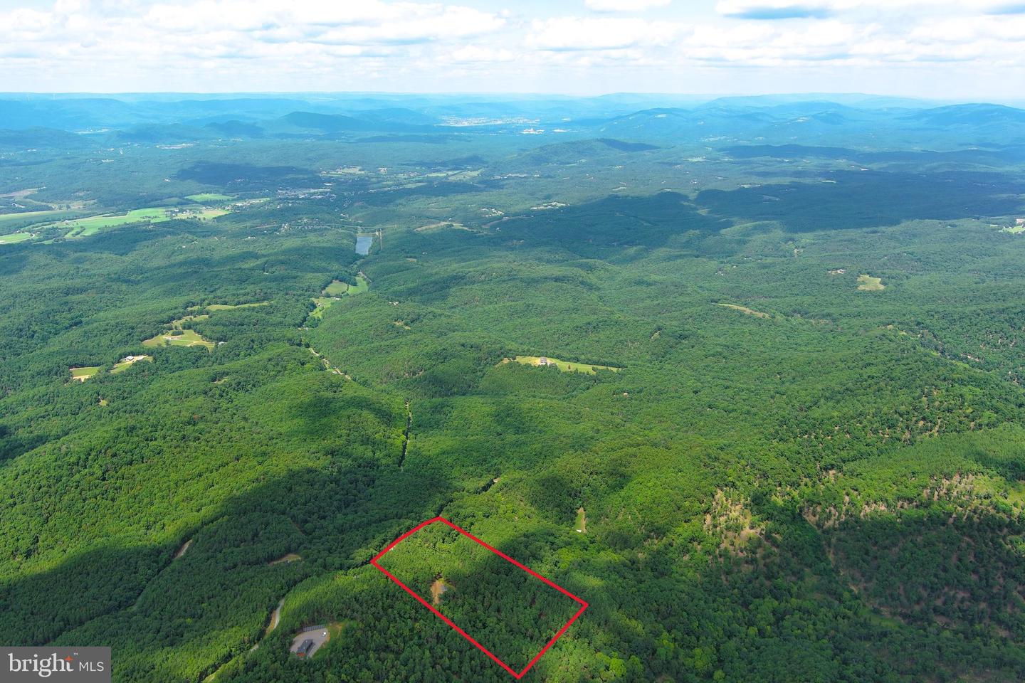 3 Bluffs On The Potomac Property Photo 59