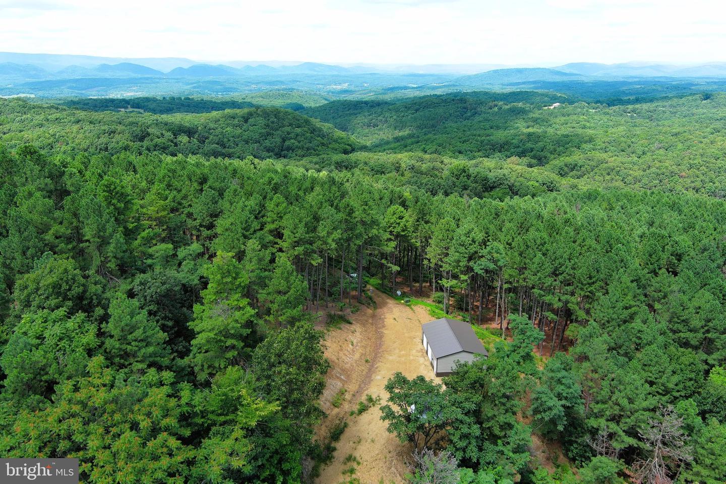 3 Bluffs On The Potomac Property Photo 62