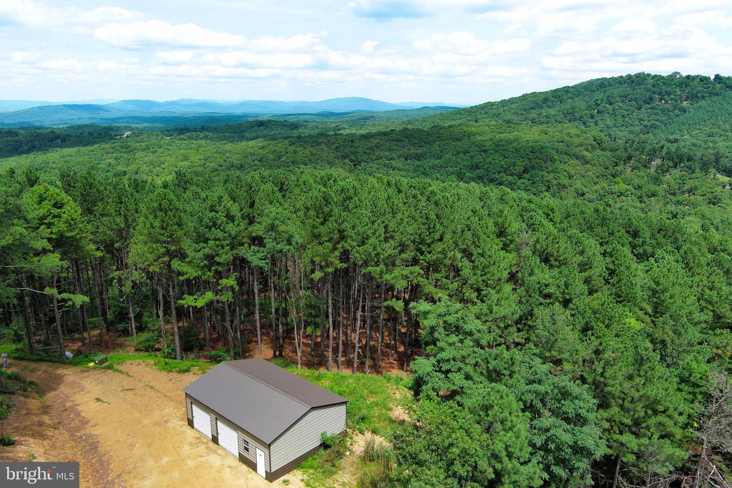 3 Bluffs On The Potomac Property Photo 66
