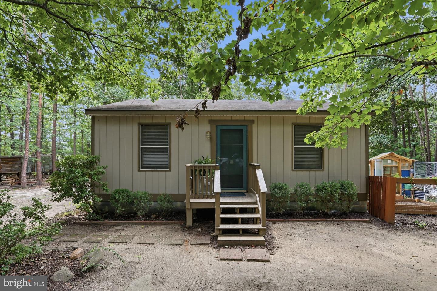 899 Oak Dale Ct Property Photo 1