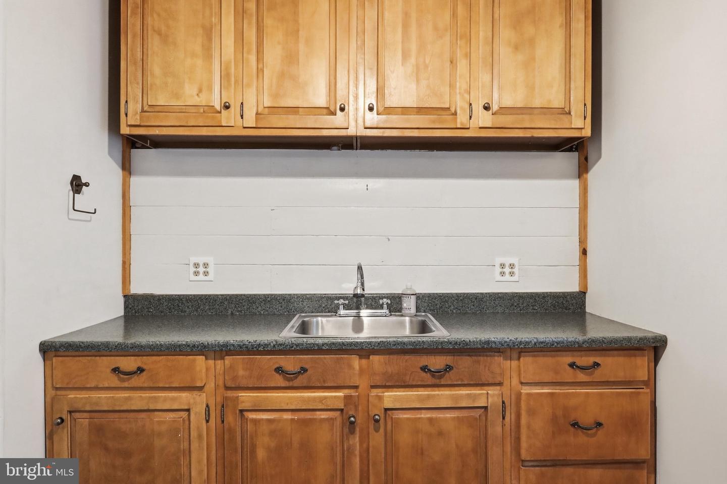 899 Oak Dale Ct Property Photo 28