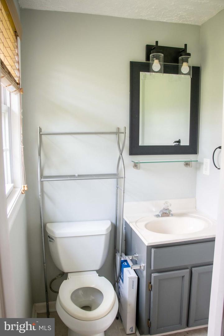369 W Ridge Loop Rd Property Photo 26