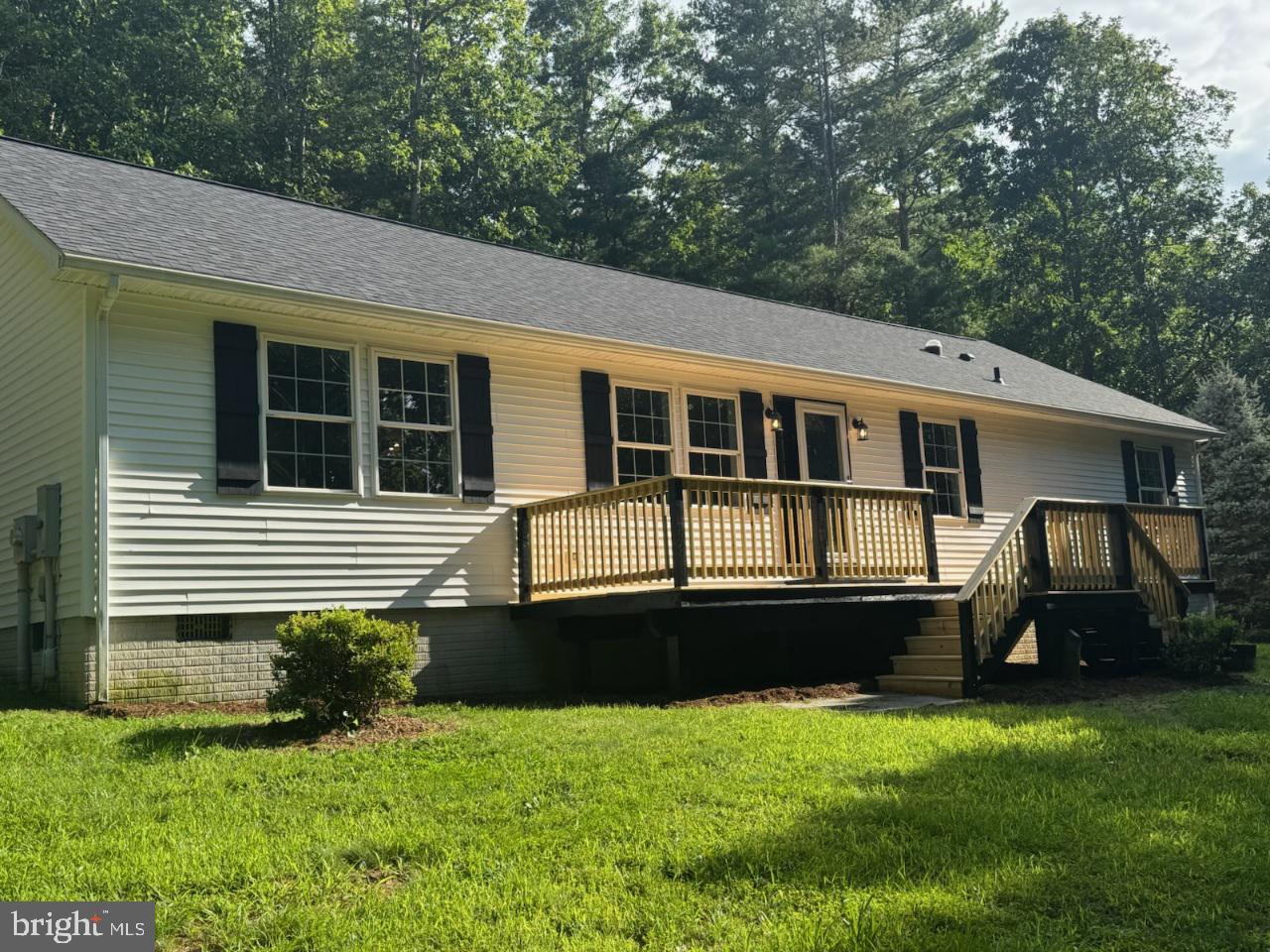 99 Riggs Hollow Rd Property Photo 1