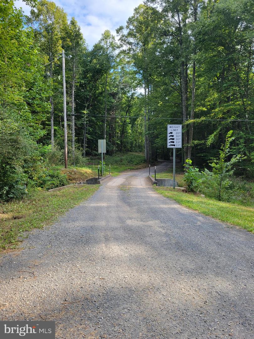 99 Riggs Hollow Rd Property Photo 23