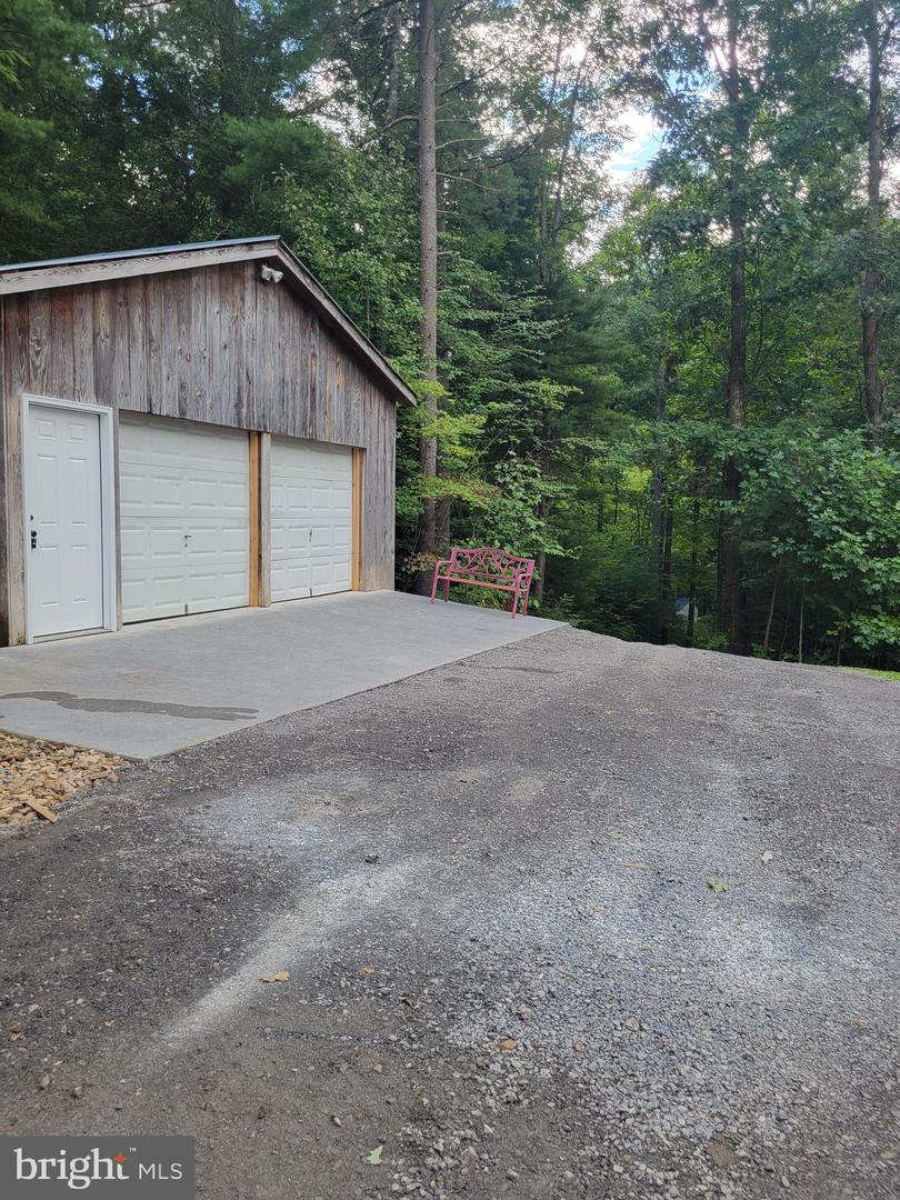 99 Riggs Hollow Rd Property Photo 30