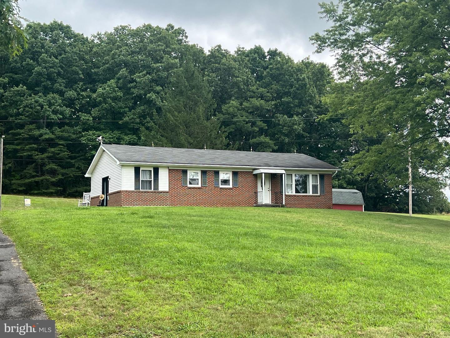 381 N Texas Rd Property Photo 1