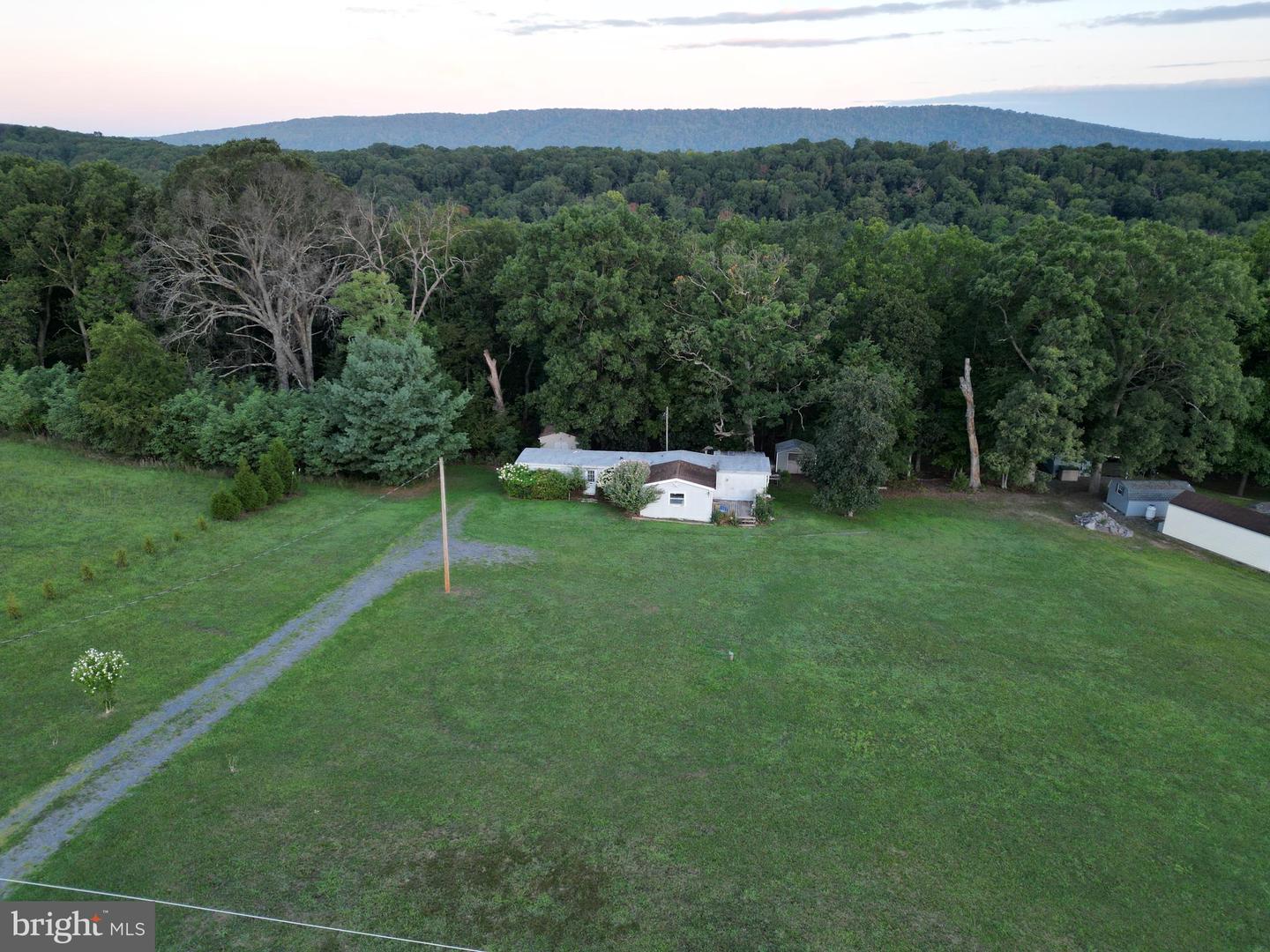 607 Feller Dr Property Photo 1