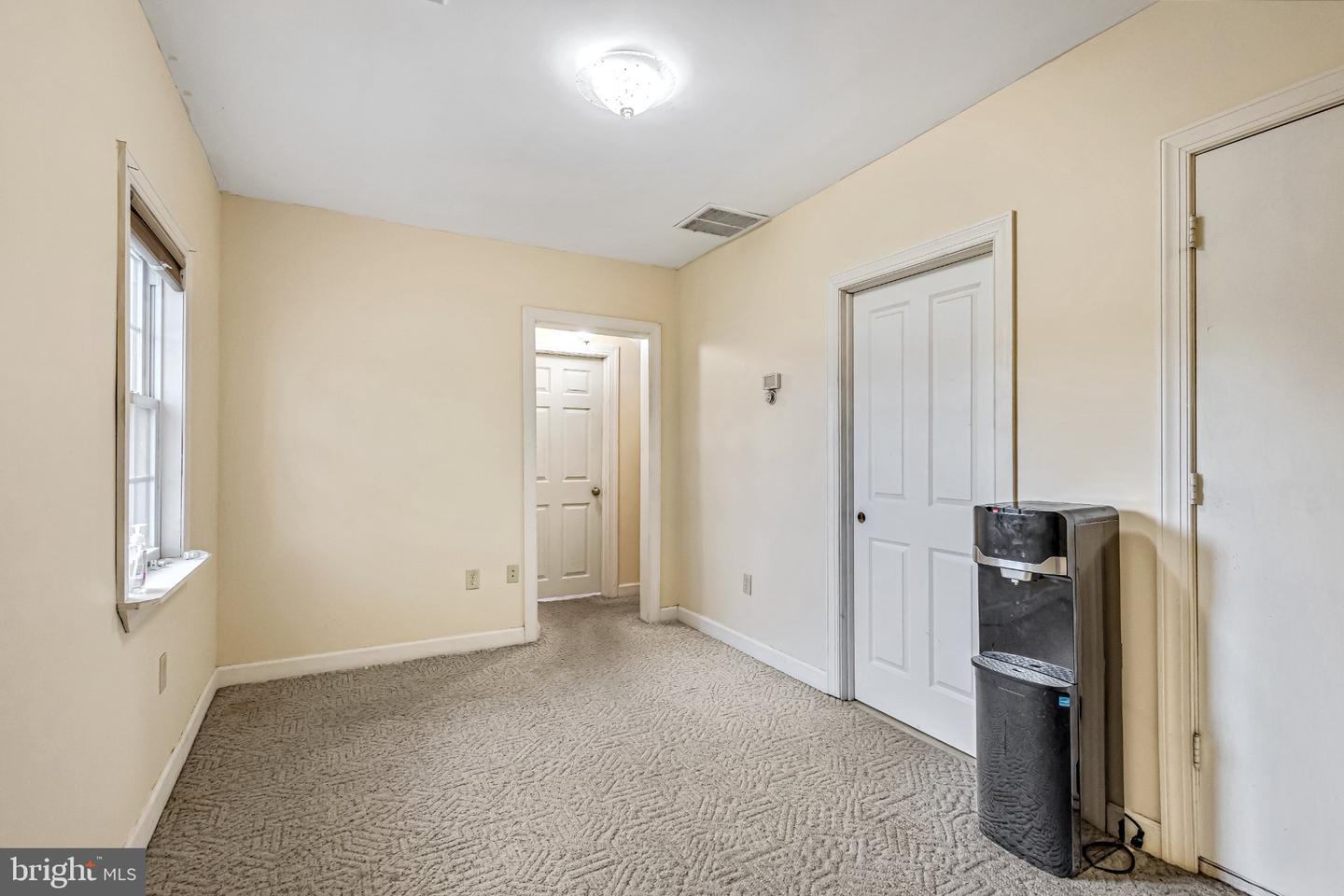 8303 Cumberland Rd Property Photo 52