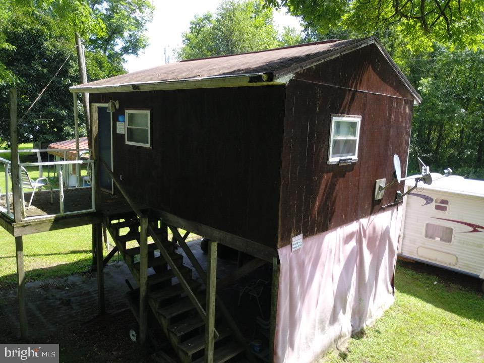 Washington Bottom Road Property Photo 4