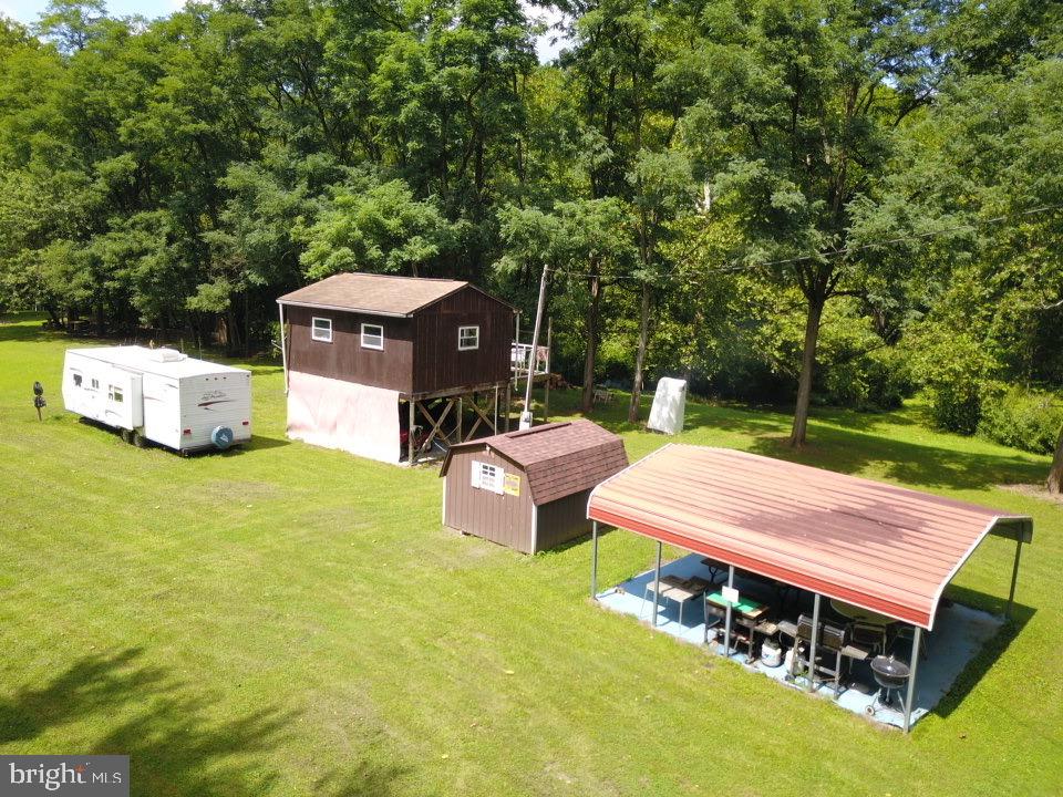 Washington Bottom Road Property Photo 7