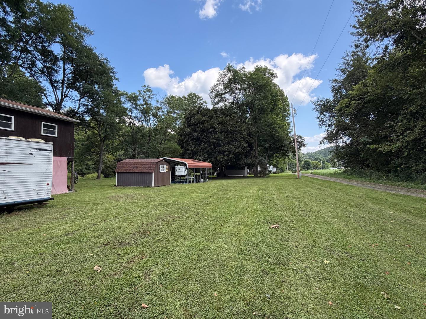 Washington Bottom Road Property Photo 13