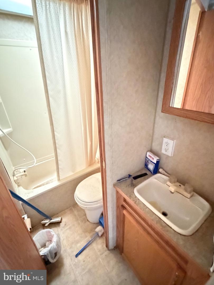 Washington Bottom Road Property Photo 41